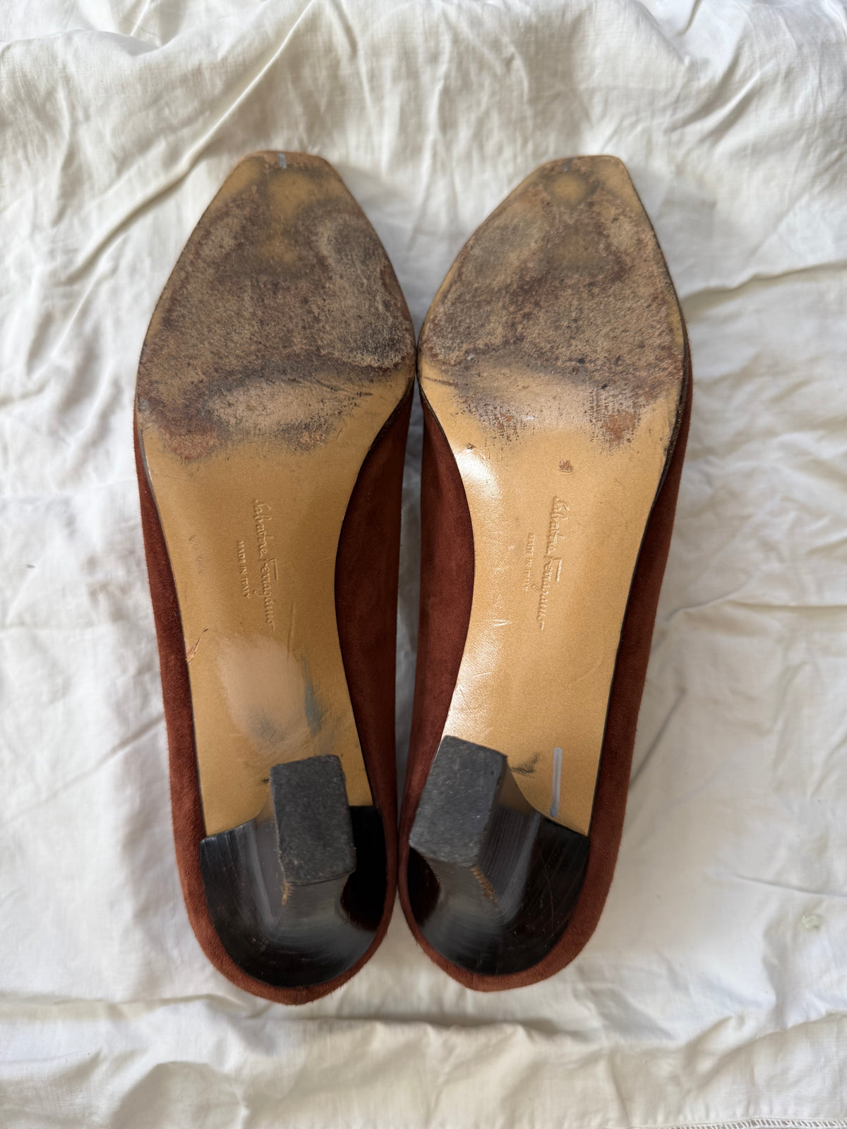 Vintage Rust Brown Ferragamo Suede Leather Pumps 7.5