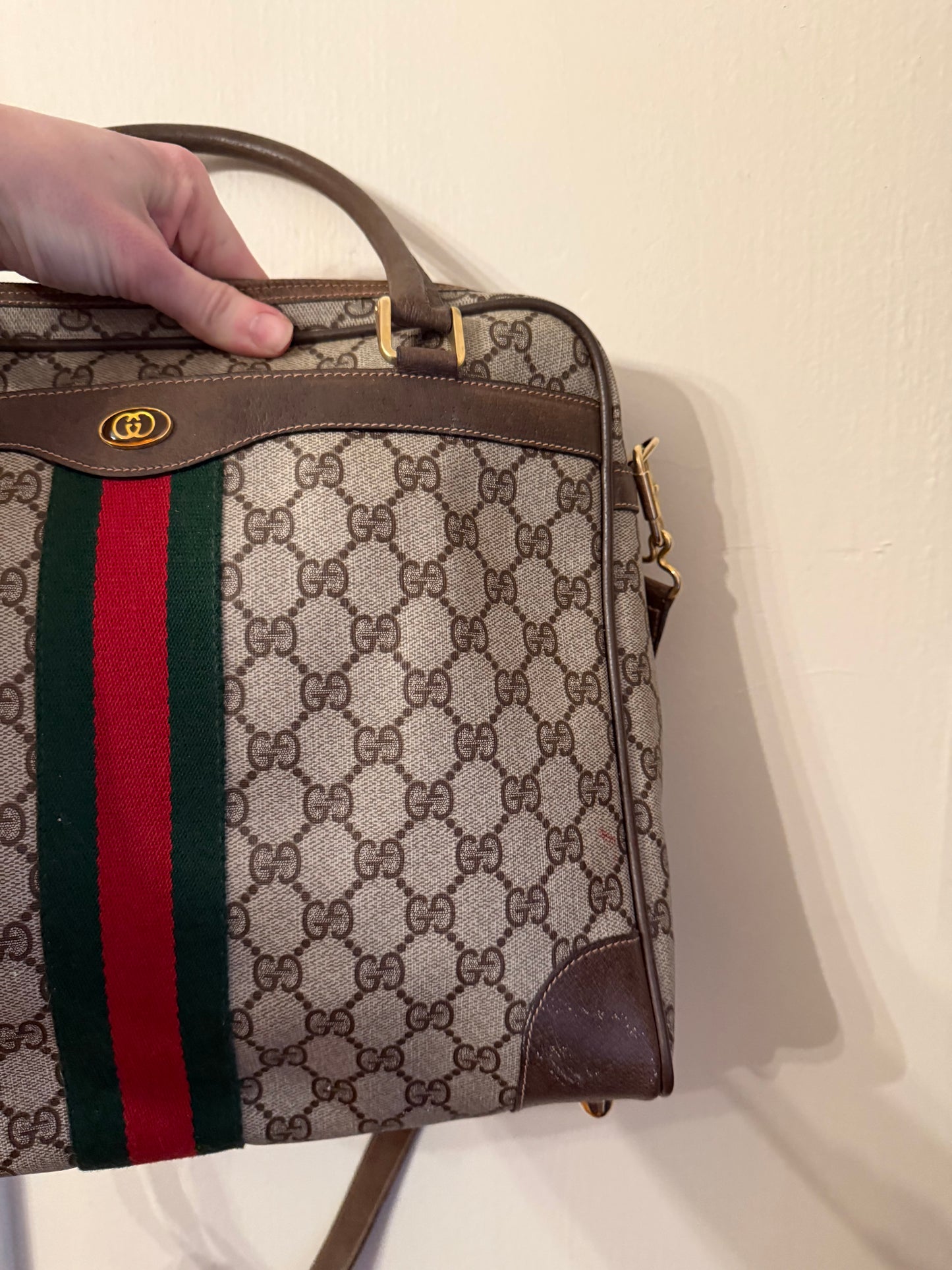 Authentic Vintage 1980s Gucci GG Supreme Sherry Line Handbag
