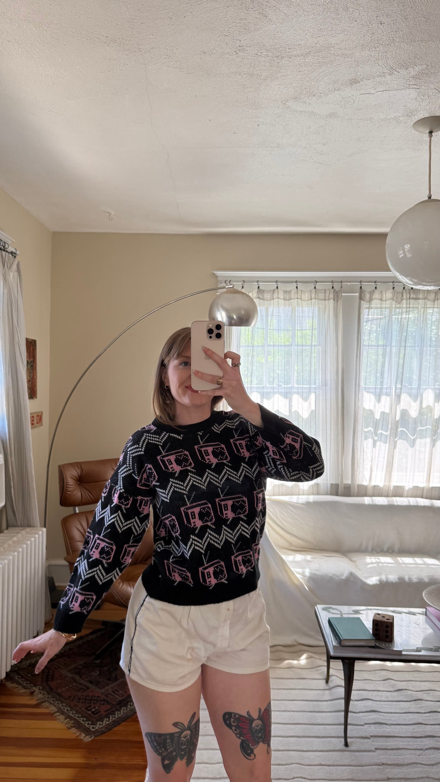 1960s/1970s All Over Print TV Sweater S/M