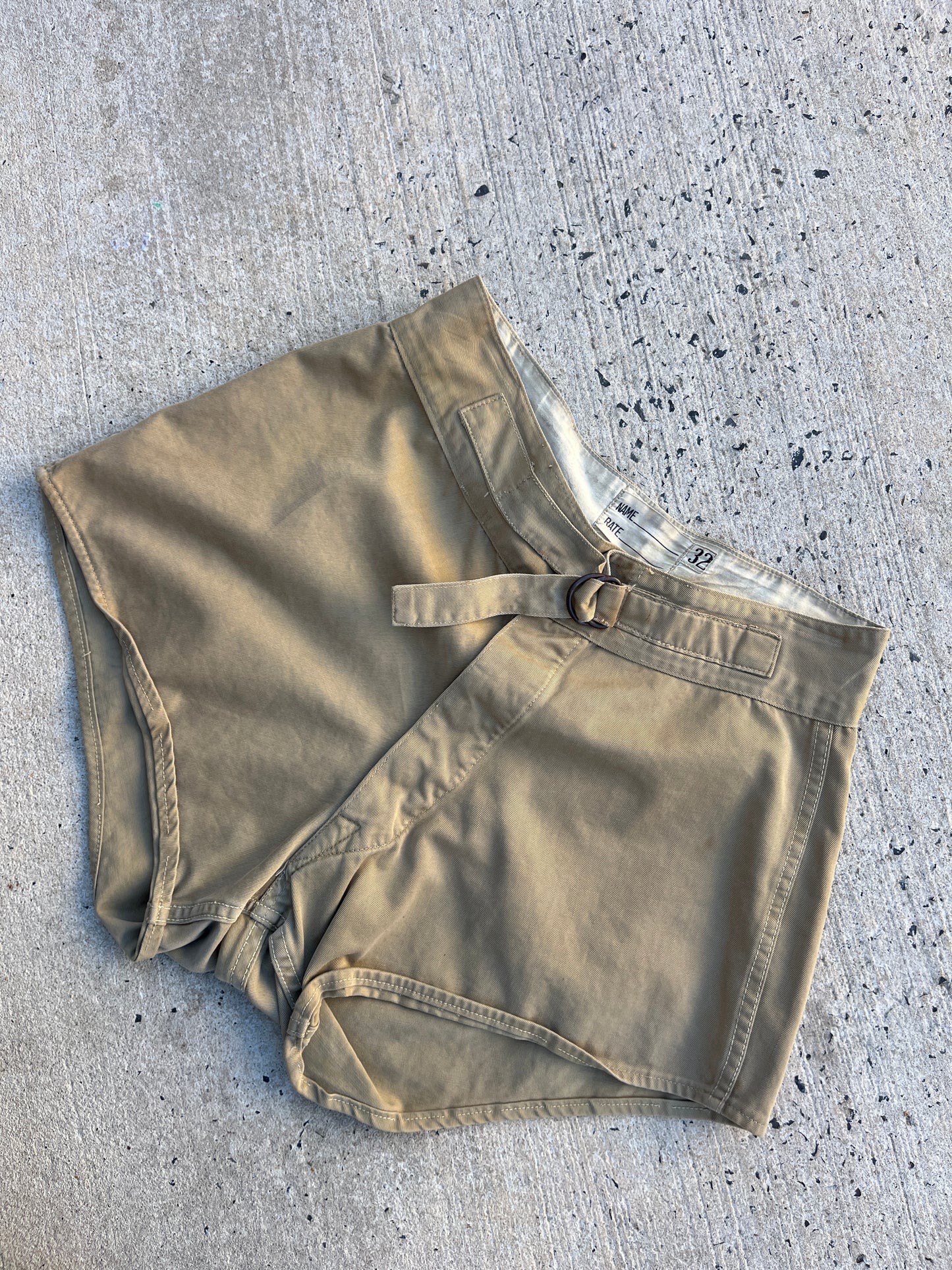 1950s Tan Belted Shorts 26”-30”