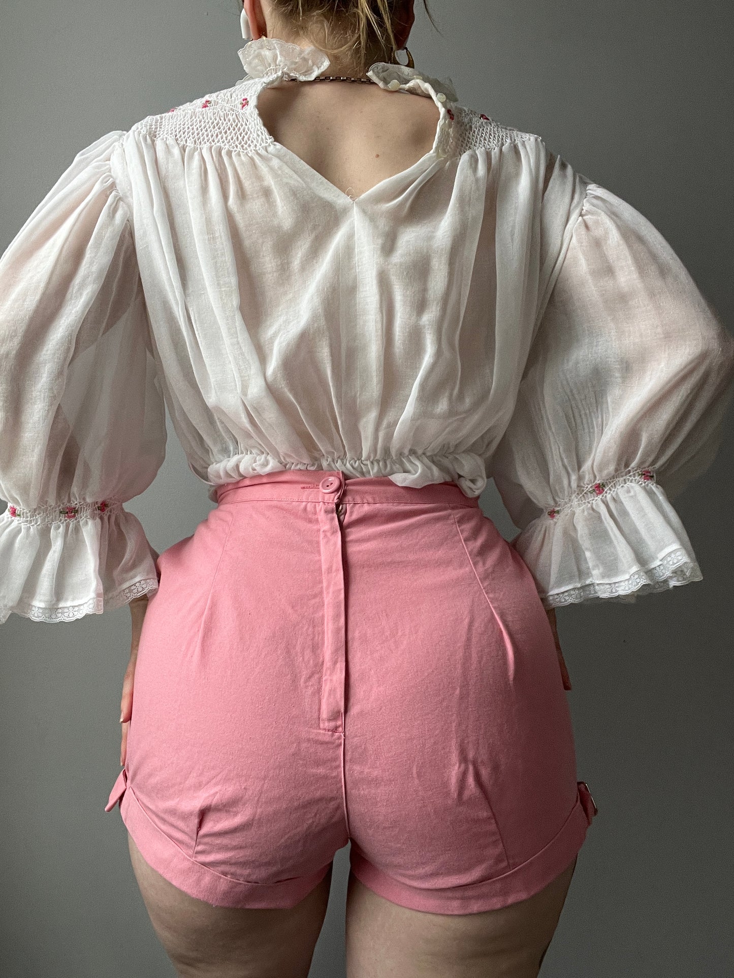 1940s Bubblegum Pink Buckle Shorts