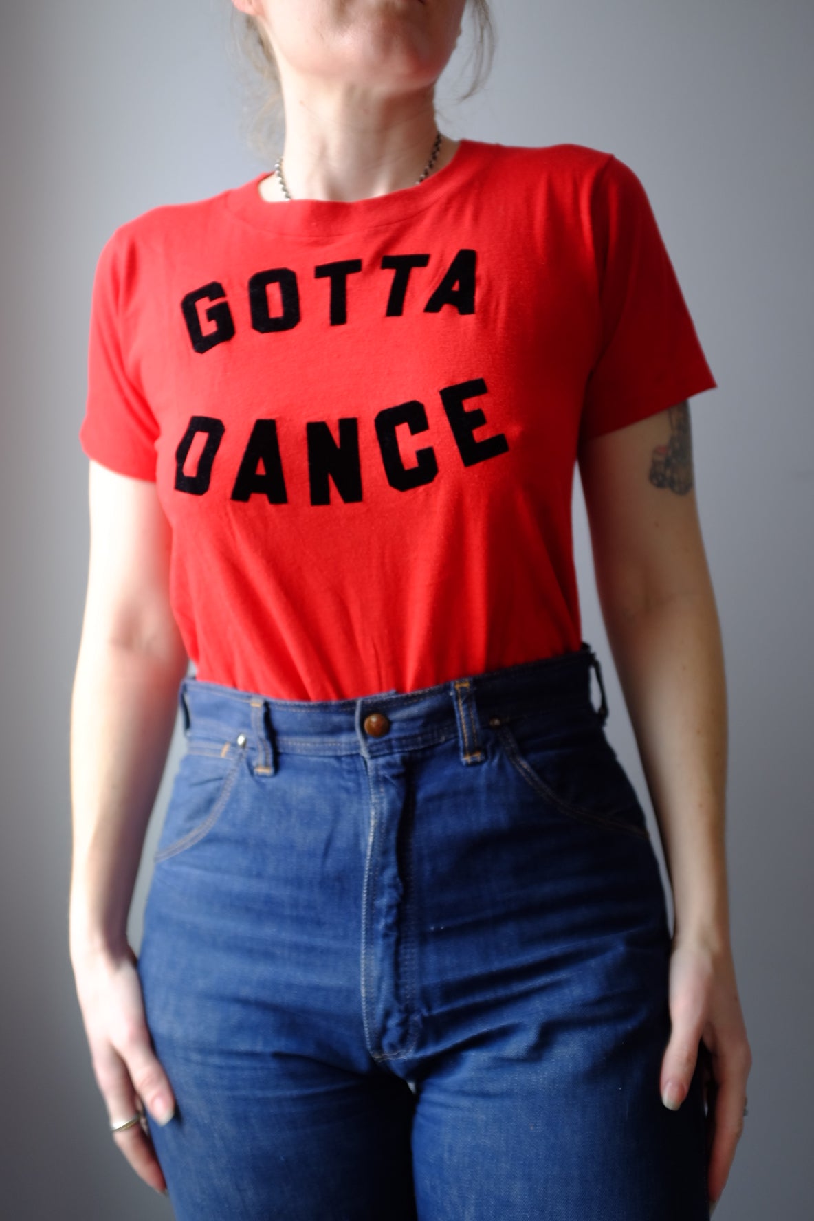 1970s Gotta Dance Tee S