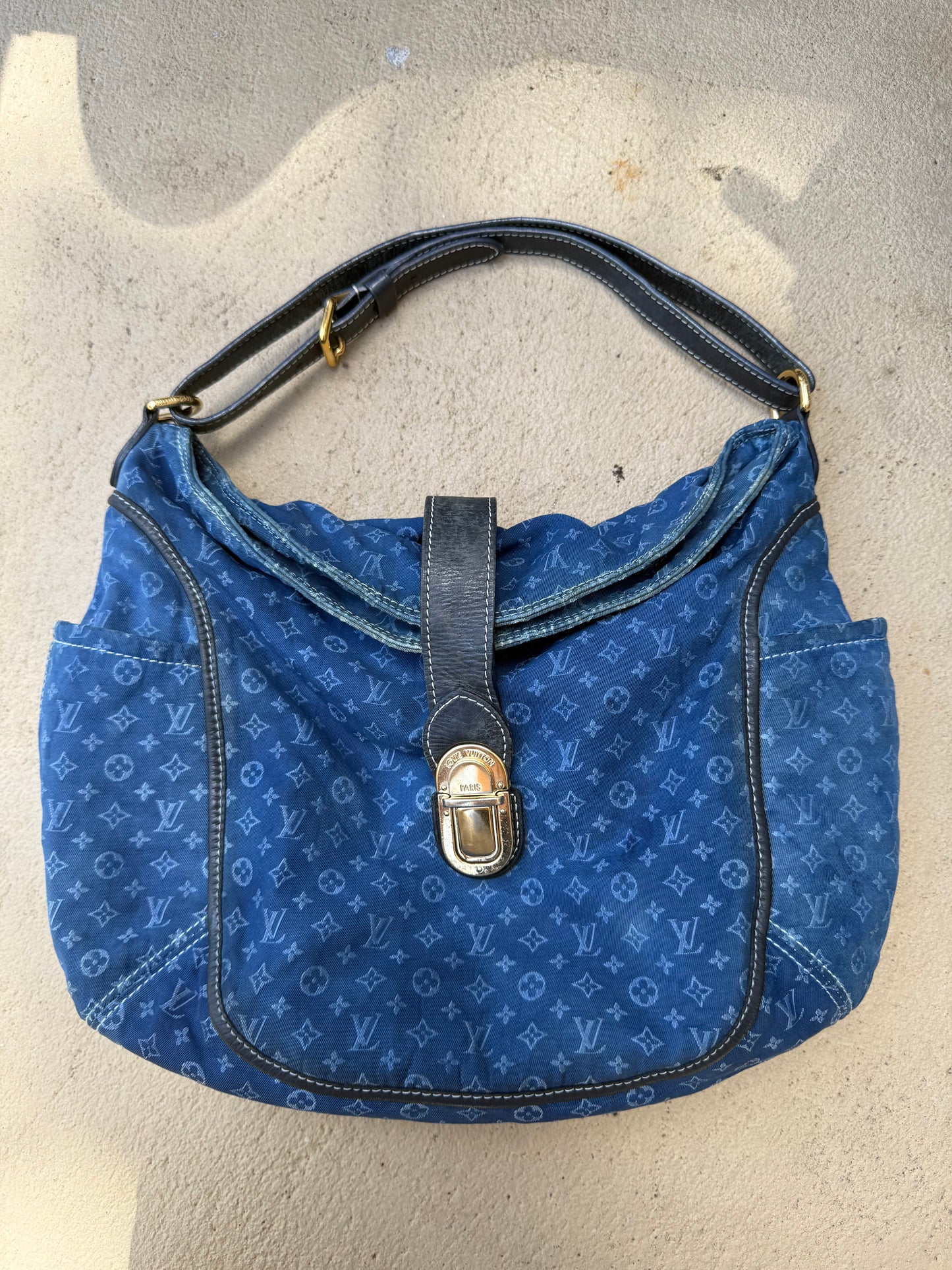 Louis Vuitton Monogram Idylle Romance