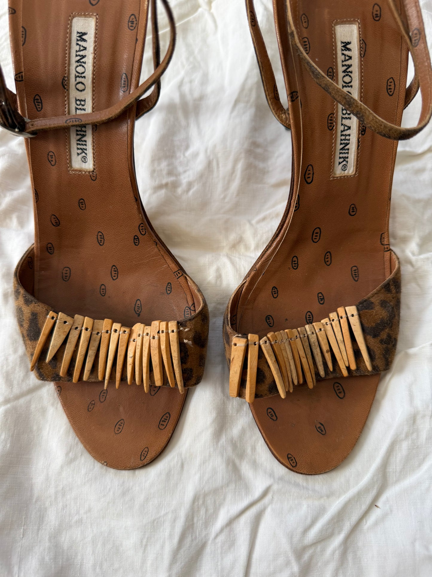 Vintage Manolo Blahnik Cheetah Print Stiletto Heels 38