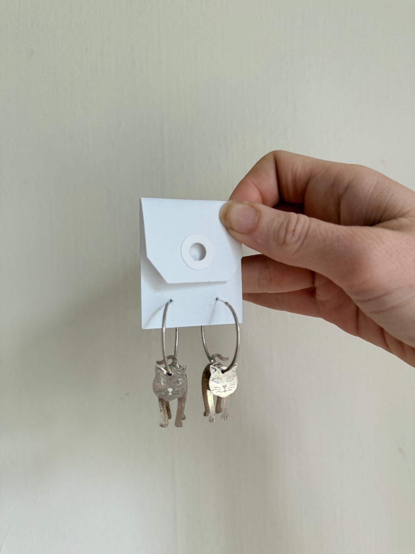Insanely Cute Cat Hoop Earrings 925 Silver