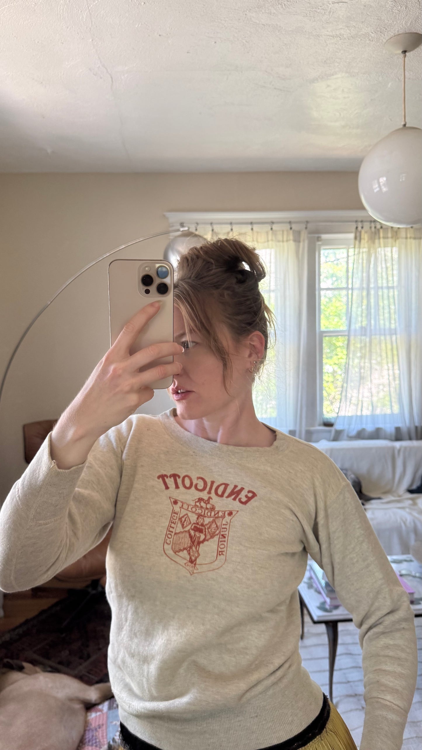 Junior Endicott College 1939 Water Print Crew Neck S