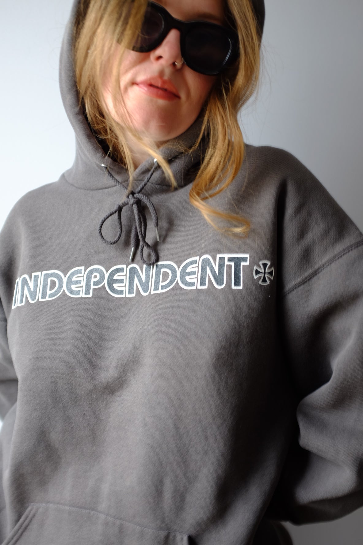 Y2K Independent Hoodie L/XL