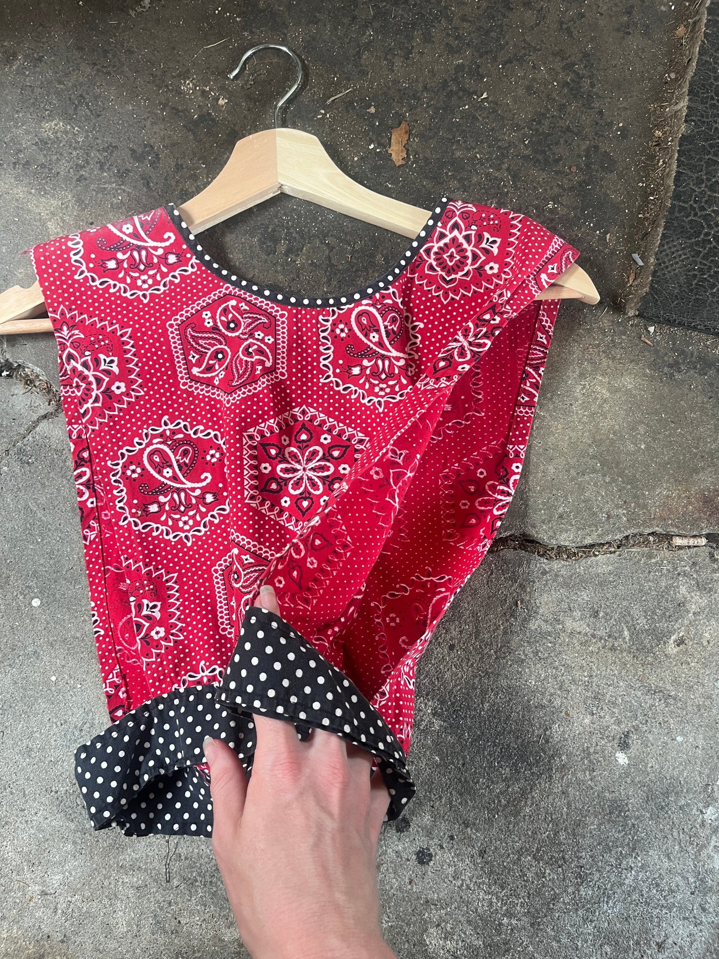 1970s Bandana and Polkadot Cropped Blouse