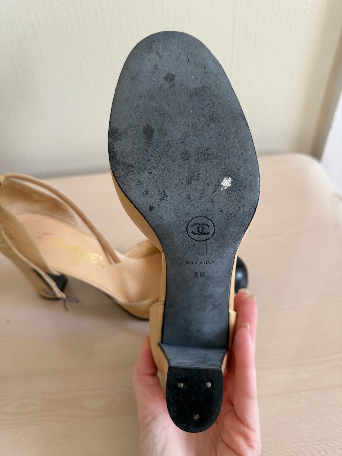 1990s Chanel CC Mary Jane Pumps EU 38 7.5/8