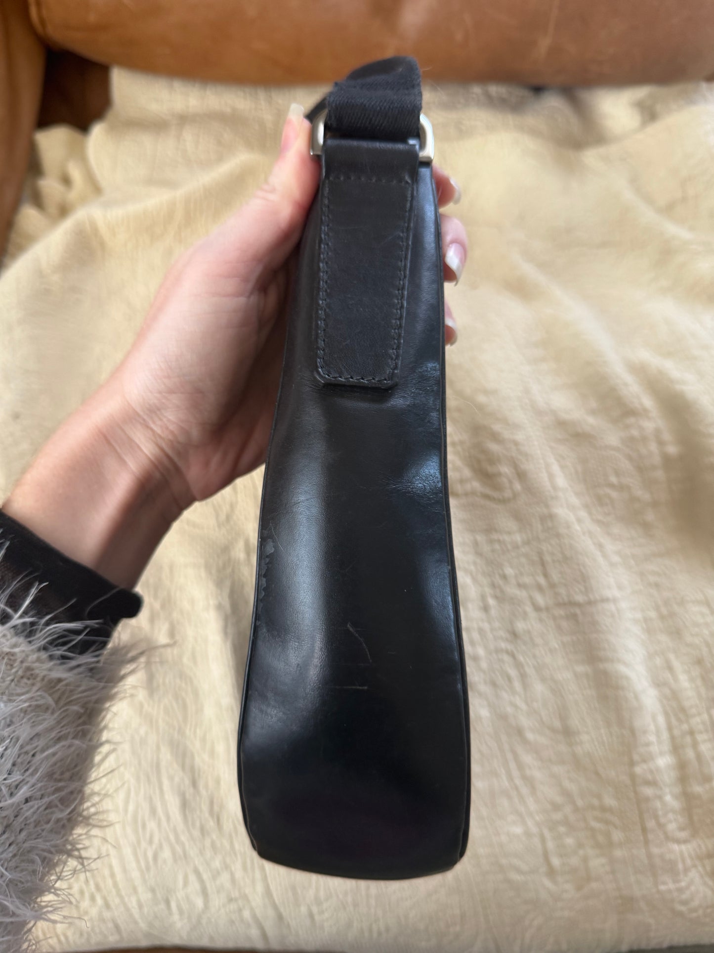 Authentic Y2K Gucci GG Black Purse